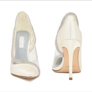 Nine West Finna pointy toe pumps heels